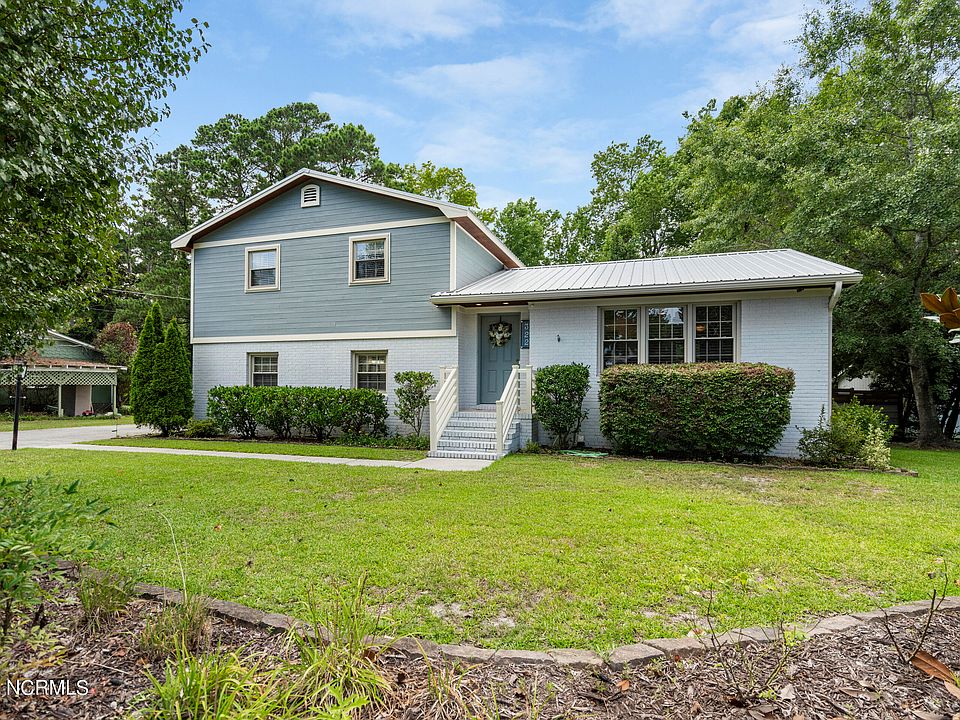 1st image of 322 N Colony Circle