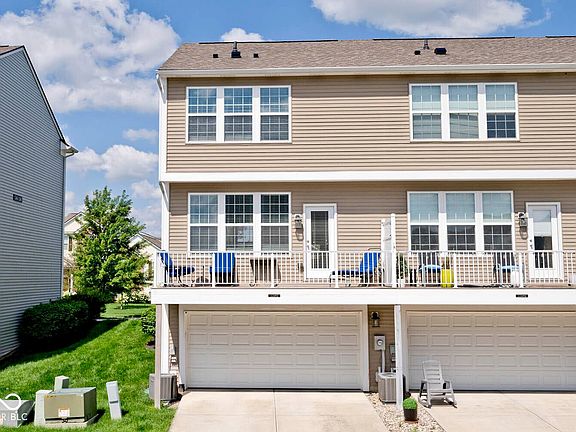2 Car Garage with balcony