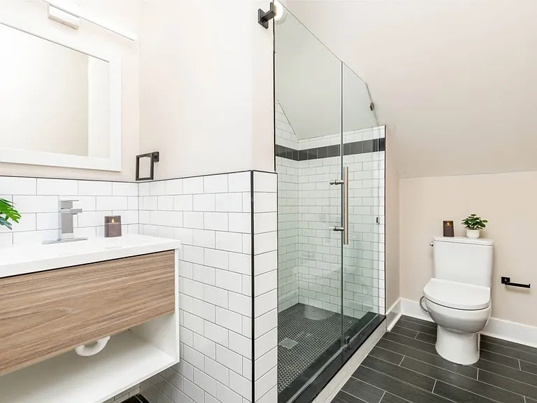 1020 N 48th St #301A — Photo 12