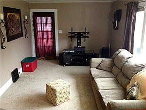 3rd image of 3842 N Buffalo St