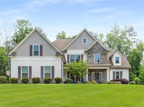 719 Charlotte Ln, Bremen, GA 30110