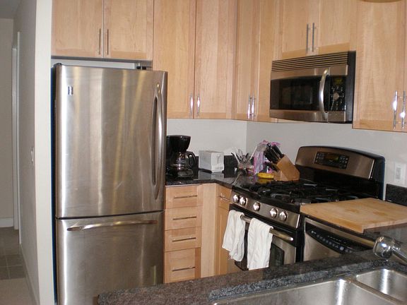 5th image of 820 N Pollard St APT 404