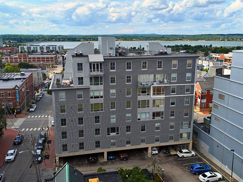 1st image of 21 Chestnut Street #606
