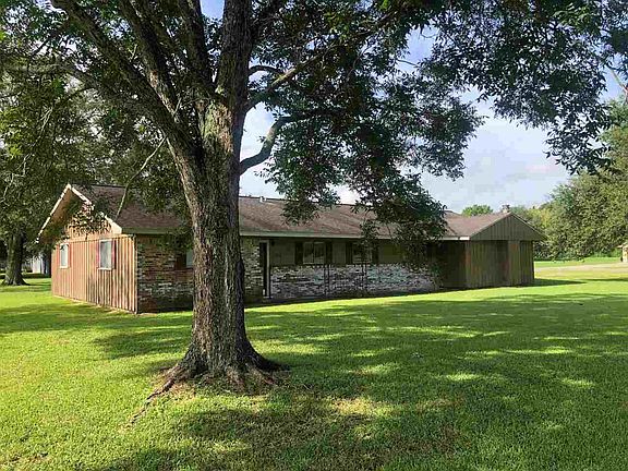 2nd image of 1830 Buena Vista Ln