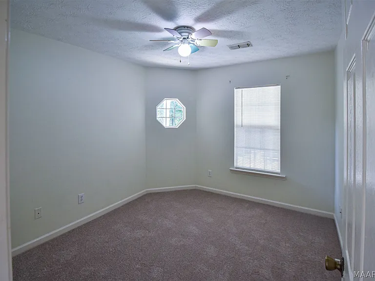 109 Mountain Laurel Rd — Photo 50