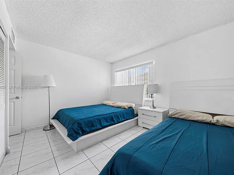 401 Golden Isles Dr #304 — Photo 21