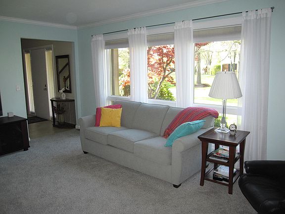 3rd image of 8710 Tanagerwoods Dr
