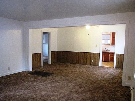 4th image of 908 Poplar Ave
