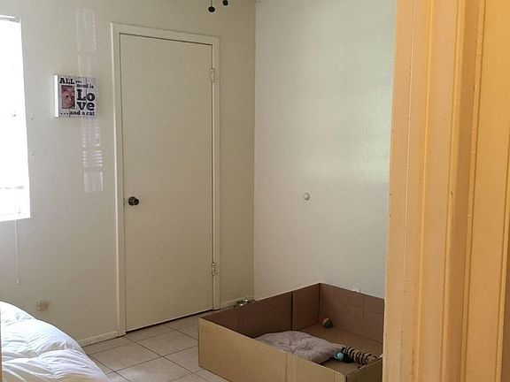 4th image of 501 Hedgewood Dr APT B