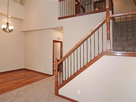 3rd image of 4401 Townsley Pl