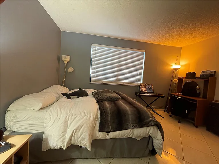 16141 Blatt Blvd — Photo 31