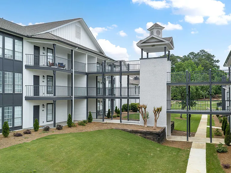 626 Shug Jordan Pkwy #3 — Photo 20