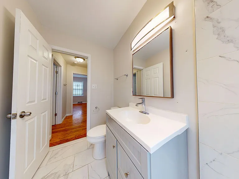 11728 Minden St — Photo 9