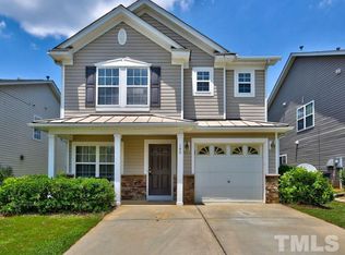 140 Palmdale Ct, Holly Springs, NC 27540