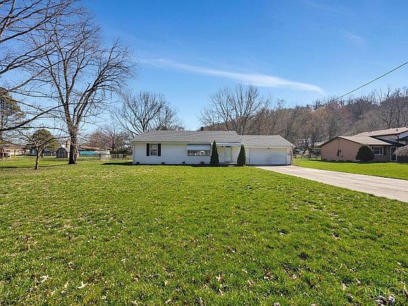 2nd image of 5538 Tallawanda Dr