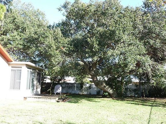 4th image of 5236 Castile Way S