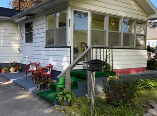 421 E Marshall St, Hastings, MI