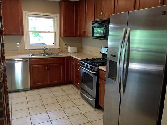 5th image of 2100 Belmont Blvd