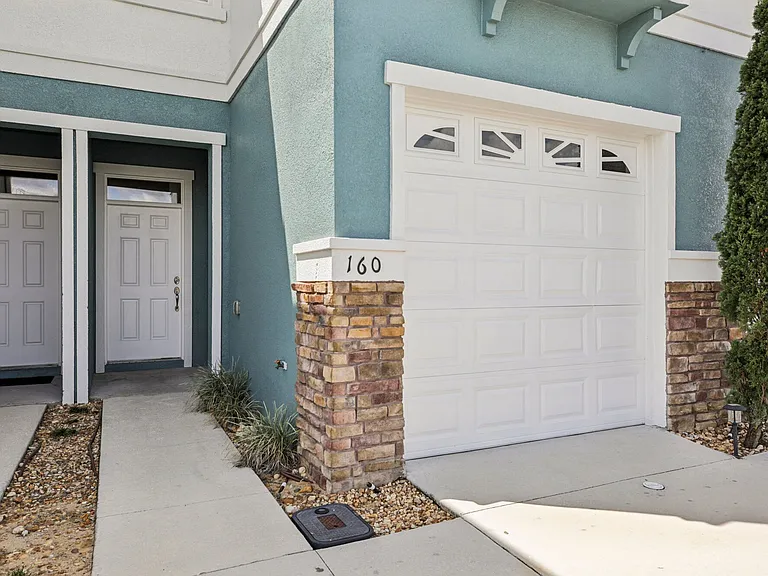 Champion Townhomes — Photo 7