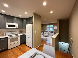 4602 28th Rd S APT D, Arlington, VA 22206