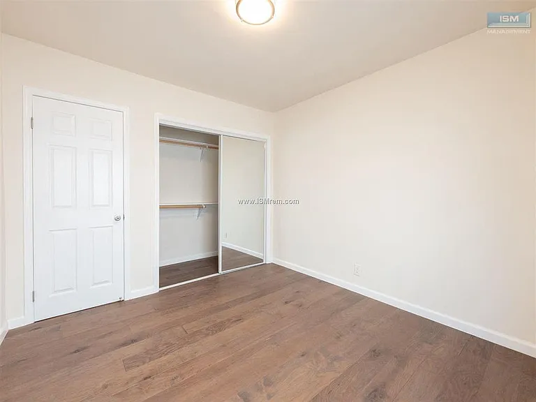 1222 W 39th St — Photo 10