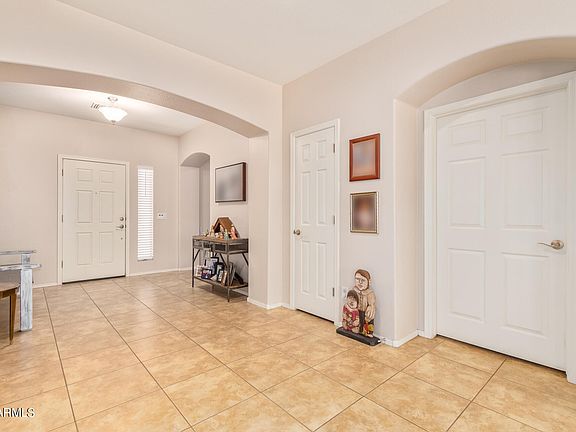 3rd image of 2858 E ANIKA Drive