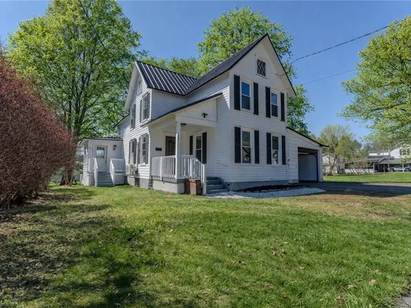 144 Stark Ave, Penn Yan, NY 14527