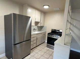 Coming Soon ! ~ Updated 1bd Apartment In Prime Location !!, Sacramento, CA 95817