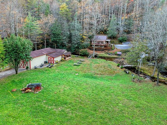 3rd image of 13111 Big Creek Rd