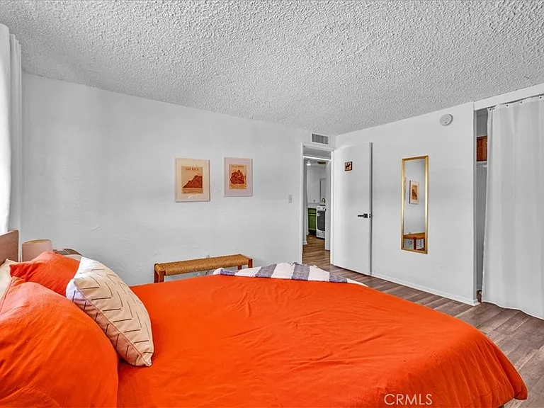 5749 Halsey Ave — Photo 22