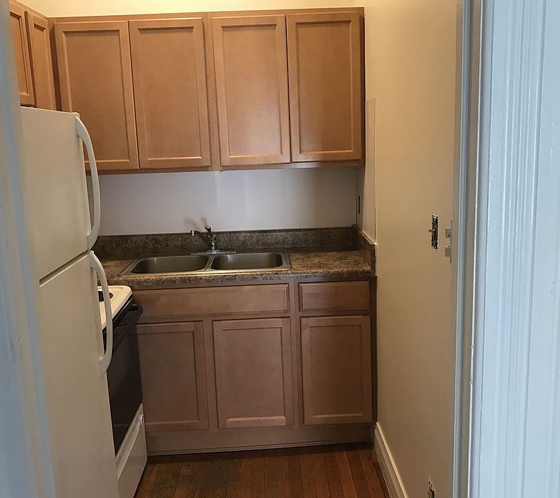 1st image of 723 N Church St APT 1