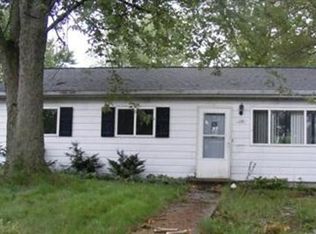 114 Ruby Ct, Michigan City, IN 46360