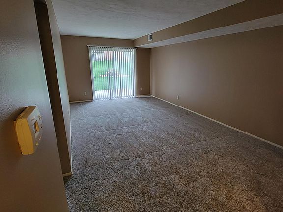 3rd image of 2602 S 70th St #8