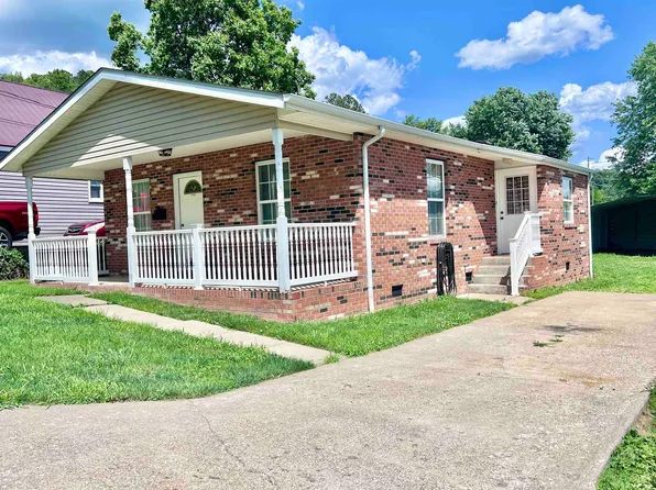 1430 Washington Ave, Milton, WV 25541