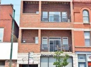 3025 N Lincoln Ave #R2, Chicago, IL 60657