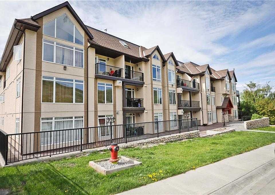 1st image of 141 S Mountain St #304
