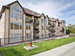 141 S Mountain St #304, Cochrane, AB T4C1Z5