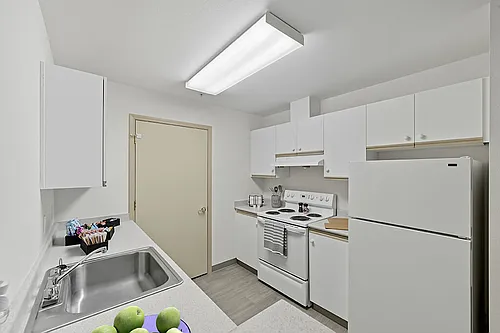 Alderwood Court Senior Affordable Apartments Photo 1