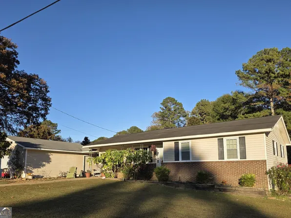 176 Runyon Loop, Cedartown, GA 30125