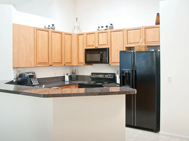7684 Hummingbird Ct — Photo 13