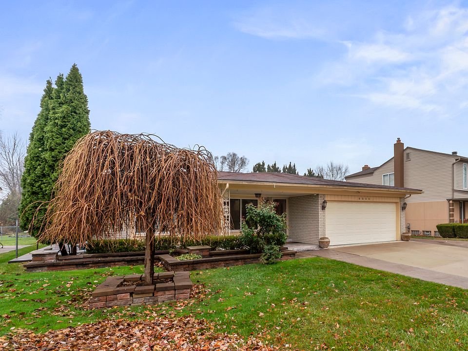 1st image of 4822 Peachtree Dr