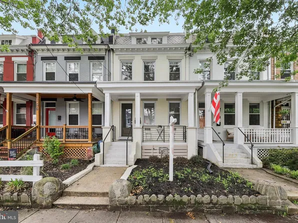 1208 Shepherd St NW, Washington, DC 20011