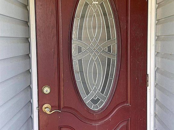 3rd image of 2280 SE Trillo St