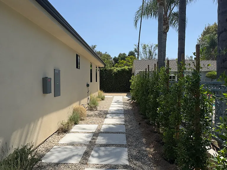 Side yard