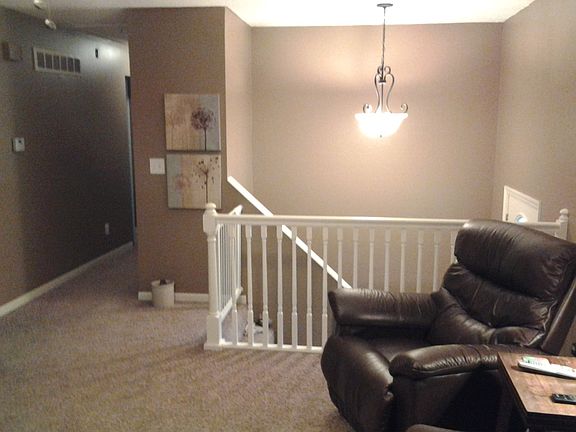 3rd image of 1805 Kingsway St