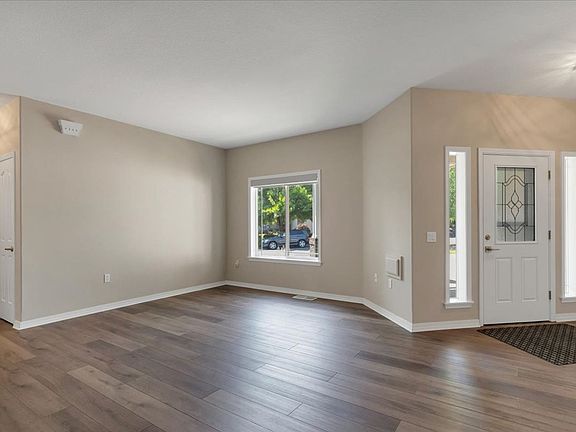 4th image of 2765 Fort Hill Ave NW