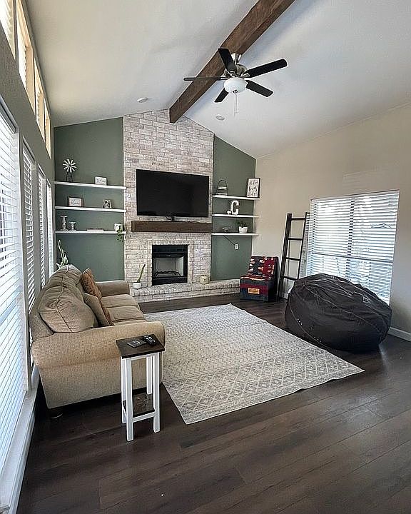 2nd image of 2957 River Bend Ct
