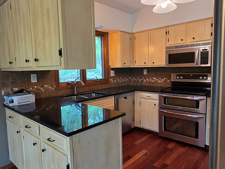703 Northern Hills Dr NE — Photo 49