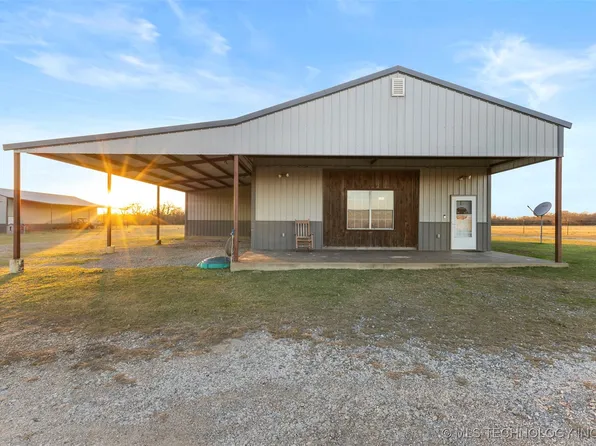 7011 Robinson Rd, Caddo, OK 74729