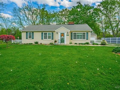 5349 Bridgeman Rd, Sanborn, NY, 14132